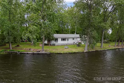 15121 Roberts Shore Drive, Constantine, MI 49042 - Photo 34