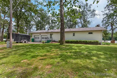 15121 Roberts Shore Drive, Constantine, MI 49042 - Photo 6