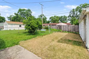 1711 Grove Rd, Ypsilanti, MI 48198 - Photo 24