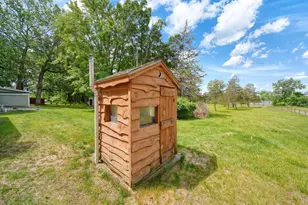 303 Cranberry Lake Rd, Jackson, MI 49201 - Photo 28