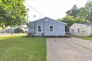 500 W Jolly Rd, Lansing, MI 48910 - Photo 22