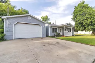500 W Jolly Rd, Lansing, MI 48910 - Photo 18