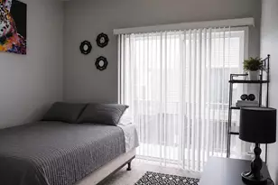 86 W Bethune Ave, Detroit, MI 48202 - Photo 6