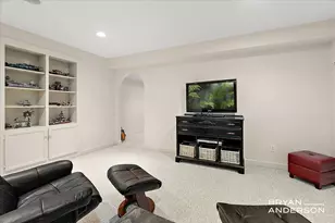 1015 Bradford Hollow Ln NE, Grand Rapids, MI 49525 - Photo 58