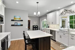 1015 Bradford Hollow Ln NE, Grand Rapids, MI 49525 - Photo 16