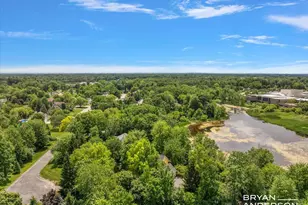 1015 Bradford Hollow Ln NE, Grand Rapids, MI 49525 - Photo 74