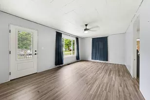 200 W Summit St, Muir, MI 48860 - Photo 10