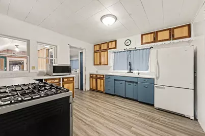 200 W Summit Street, Muir, MI 48860 - Photo 4
