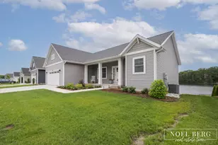 7253 Atwater Dr, Spring Lake, MI 49456 - Photo 2
