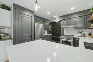 1910 Ridgemoor Dr SE, Grand Rapids, MI 49506 - Photo 16