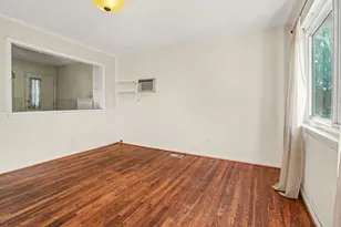 1307 Fall River Rd, Ypsilanti, MI 48198 - Photo 8