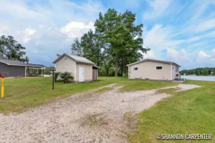 3741 E Shore Dr, Weidman, MI 48893 - Photo 12