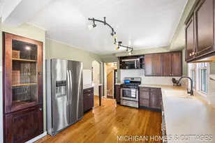 52 W 27th St, Holland, MI 49423 - Photo 12