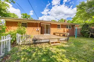 1031 N Maple Rd, Ann Arbor, MI 48103 - Photo 28