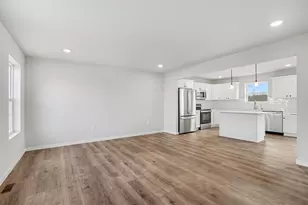 1229 E Marquette Woods Rd, Saint Joseph, MI 49085 - Photo 4