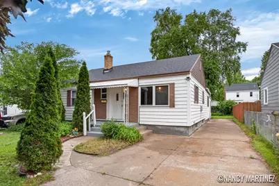 853 California Street NW, Grand Rapids, MI 49504 - Photo 2