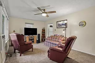 2207 Homecrest Ave, Kalamazoo, MI 49001 - Photo 8