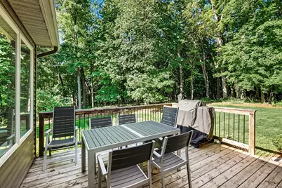 7000 Windcrest Street SE, Grand Rapids, MI 49546 - Photo 32
