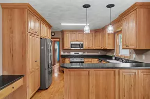 328 Milton Ave, Battle Creek, MI 49017 - Photo 10