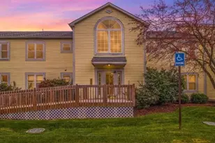 2233 S Huron Pkwy, Ann Arbor, MI 48104 - Photo 18