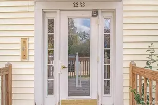 2233 S Huron Pkwy, Ann Arbor, MI 48104 - Photo 16