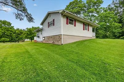 303 W Walnut Street, Stanton, MI 48888 - Photo 46
