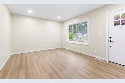158 Saratoga Avenue, Battle Creek, MI 49037 - Photo 2