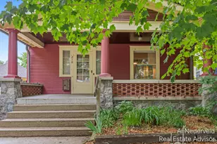 218 Wellington Ave SE, Grand Rapids, MI 49506 - Photo 2