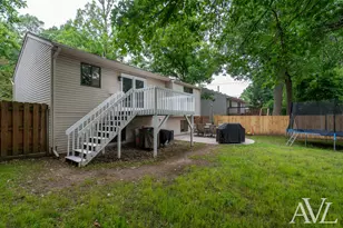 1344 Gladstone Dr SE, Grand Rapids, MI 49506 - Photo 32