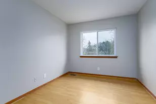 5842 Niles St, Troy, MI 48098 - Photo 12