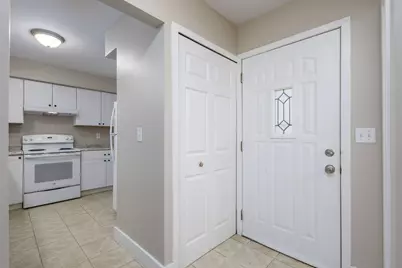 5842 Niles Street #5844, Troy, MI 48098 - Photo 2