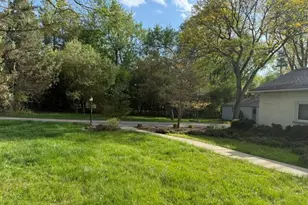 30475 Birchway Dr, Franklin, MI 48025 - Photo 18