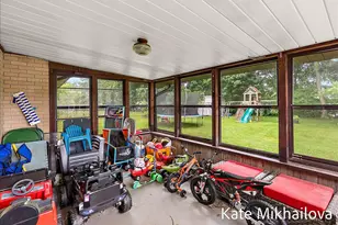 1249 Chalmers Dr, Battle Creek, MI 49015 - Photo 48