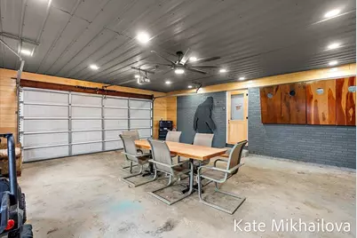 1249 Chalmers Drive, Battle Creek, MI 49015 - Photo 46