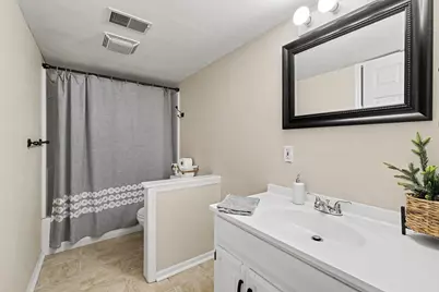 3053 Burritt Street NW, Grand Rapids, MI 49504 - Photo 18