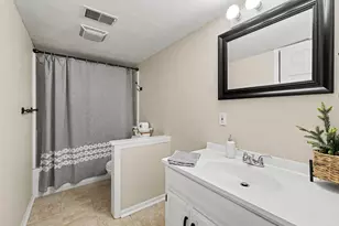 3053 Burritt St NW, Grand Rapids, MI 49504 - Photo 18