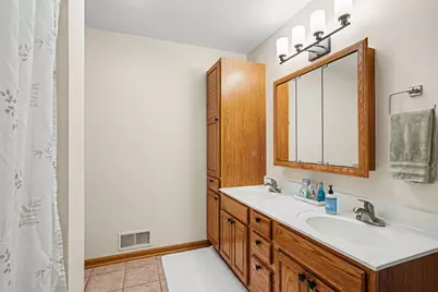 5127 S Granite Street, Jackson, MI 49201 - Photo 6
