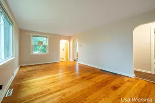 2357 Crozier Ave, Muskegon, MI 49441 - Photo 8