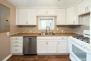 2357 Crozier Ave, Muskegon, MI 49441 - Photo 16