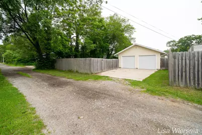 2357 Crozier Avenue, Muskegon, MI 49441 - Photo 40