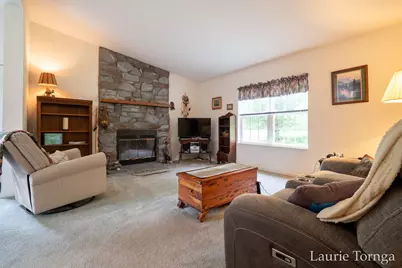 2670 Grand River Drive NE, Grand Rapids, MI 49525 - Photo 4