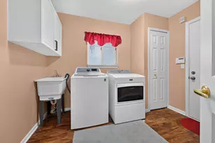 24381 Elmhurst Ave, Farmington Hills, MI 48336 - Photo 26
