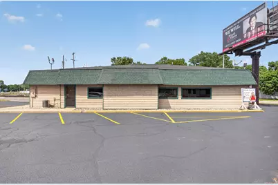 1425 Wildwood Avenue, Jackson, MI 49202 - Photo 2