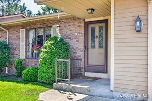 6733 Leisure Way Dr SE, Caledonia, MI 49316 - Photo 2
