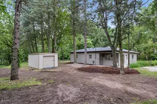 1030 Harding St NW, Grand Rapids, MI 49544 - Photo 24