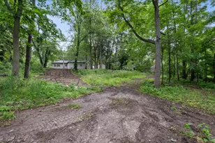 1030 Harding St NW, Grand Rapids, MI 49544 - Photo 20