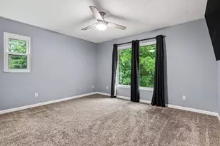 1725 Kreft St NE, Grand Rapids, MI 49525 - Photo 14