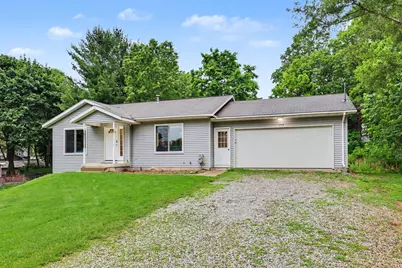 1725 Kreft Street NE, Grand Rapids, MI 49525 - Photo 2