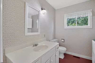 1123 N Clark Street, Albion, MI 49224 - Photo 10