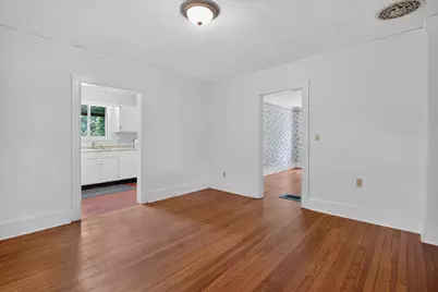 1123 N Clark Street, Albion, MI 49224 - Photo 14